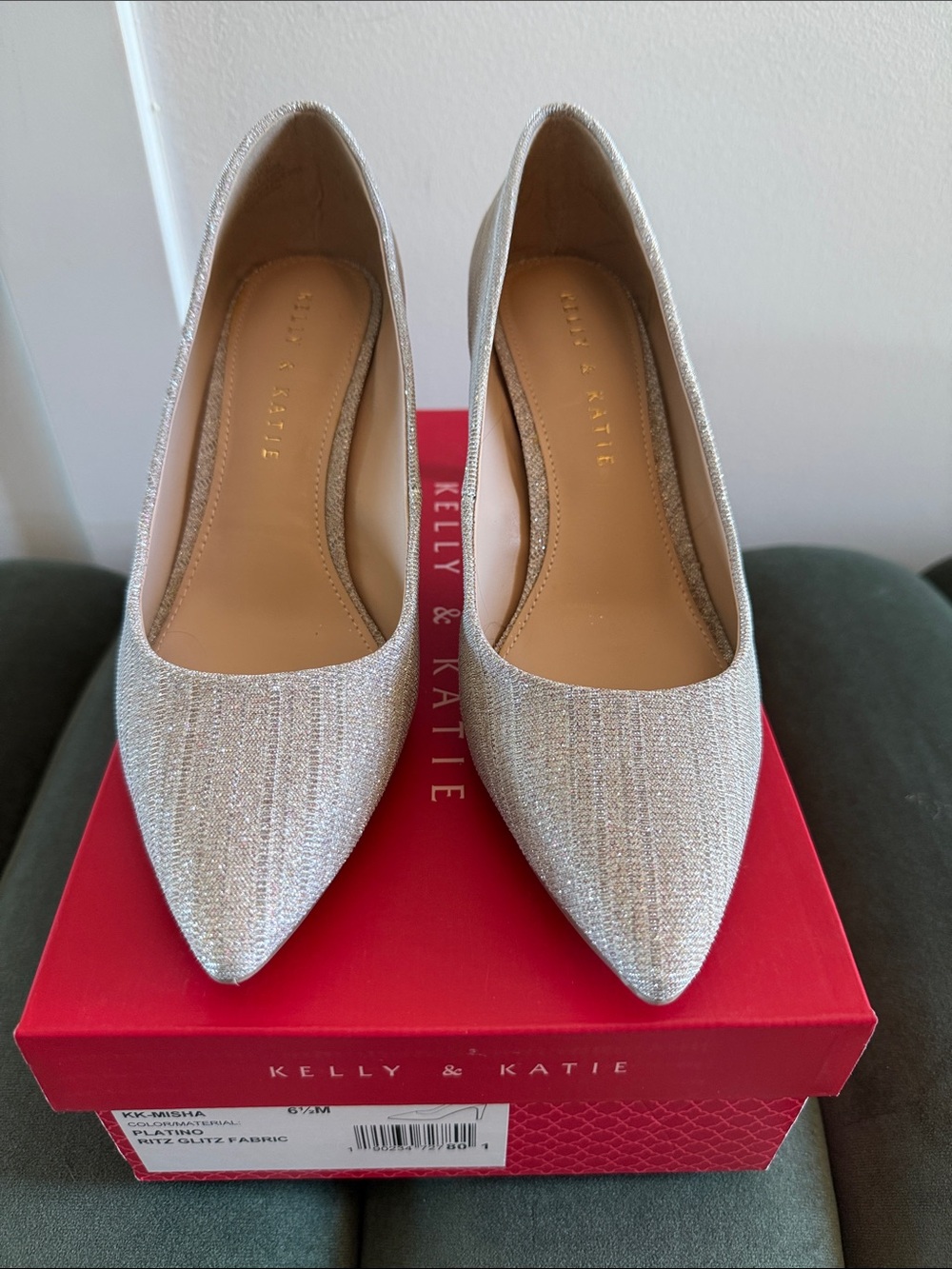 Kelly & Katie Silver Glitter Pointed-Toe Flats